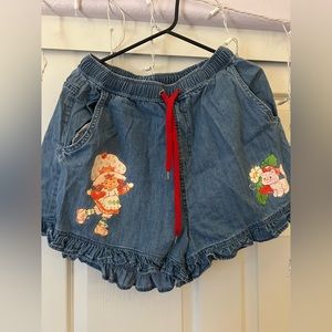 Hot Topic Strawberry Shortcake Ruffled Jean Shorts